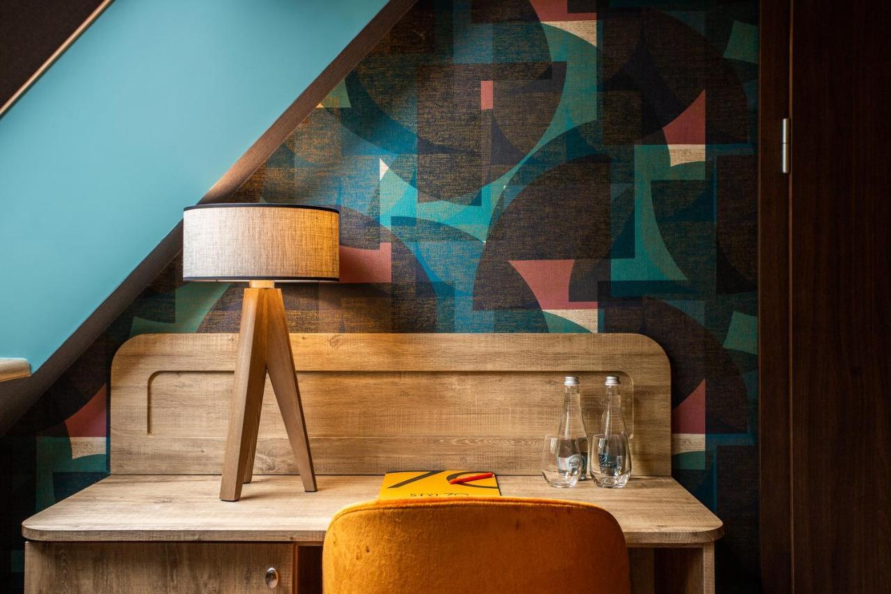 Hotel Styl 70 Pszczyna Bagian luar foto